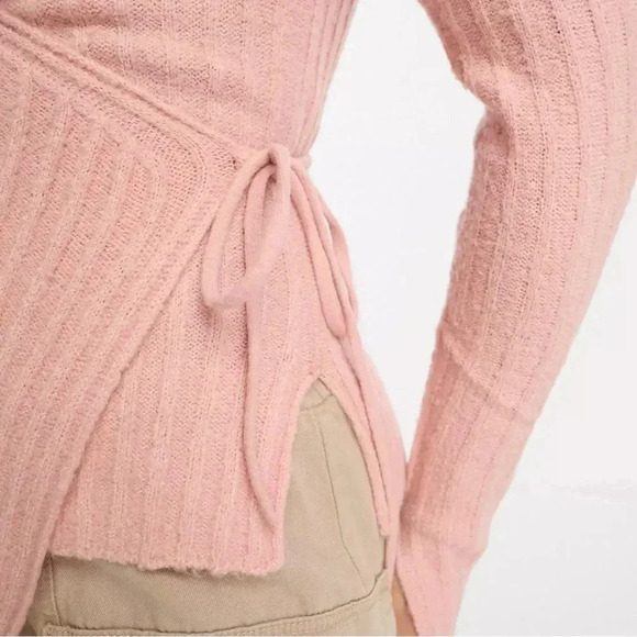 ASOS DESIGN Wrap Front Sweater in Rib in Dusky Pink Size 6 - Picture 4 of 8